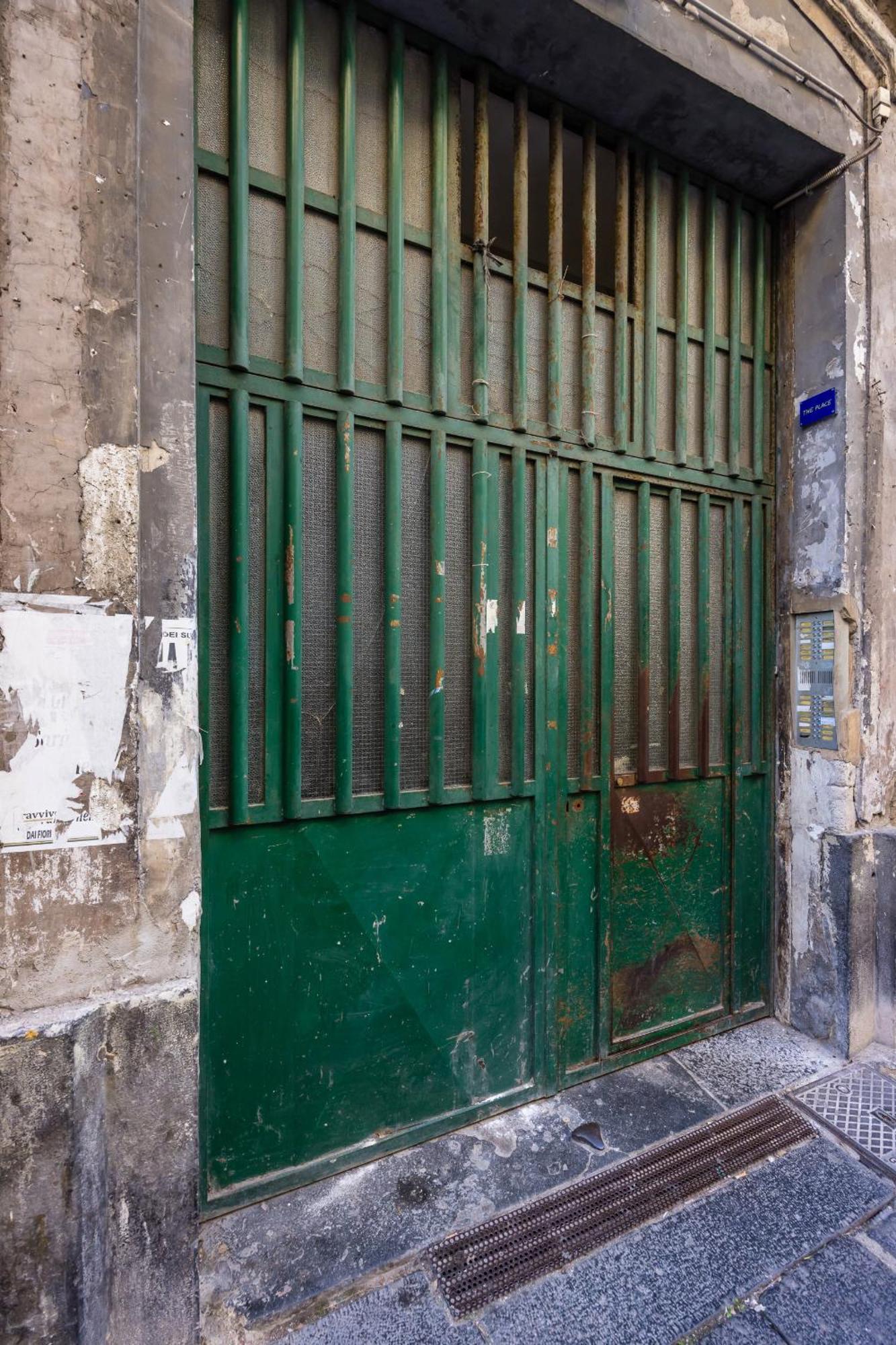 Via Milano Central Station Apartment Nápoles Exterior foto